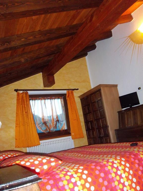Les Lillas Verrayes Pokoj fotografie